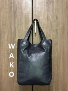 希少 PRADA 三角ロゴ レザー トートバッグ シボ革一枚革 茶色 A4収納可 希少 PRADA 三角ロゴ レザー トートバッグ シボ革一枚革 茶色 A4収納可
