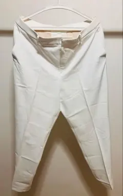 UNIQLO ホワイト スリムフィット パンツ XXL