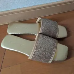 チャオパニックティピー　グリッターフラットサンダル　ゴールド　23cm　Sサイズのサムネイル