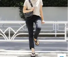 mother INSIDER CROP STEP FRAY デニムパンツ 27のサムネイル