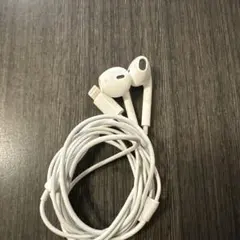 純正iPhone用有線イヤホンのサムネイル