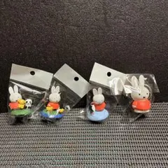 ミッフィー アクリルキーホルダー 4個セット
