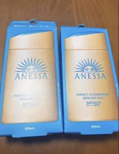 ANESSA UVサンスクリーンスキンケアミルク 60ml 2本セットのサムネイル