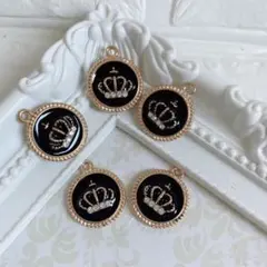 ラウンド　クラウンパーツ　5個セット　王冠　キラキラ　チャーム　るるべちゃん