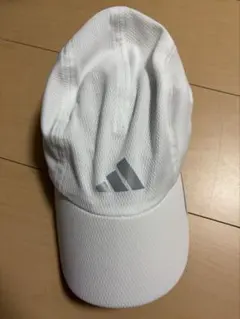 ランニングAEROREADY 4パネルメッシュキャップ