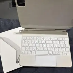 ホワイト　11インチ　Apple Magic Keyboard日本語 A2261