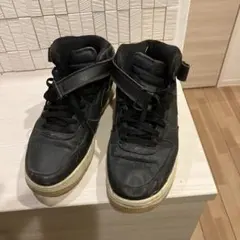 Nike エアフォース1 MIDスニーカー