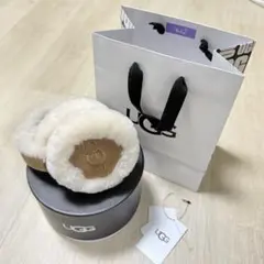 ugg Sheepskin Embroidery Earmuff イヤーマフ