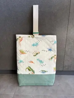 みたたたん様　専用　恐竜柄　靴入れ