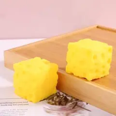 スクイーズ 四角チーズ
