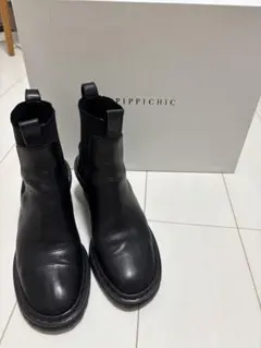 Item thumbnail for item ce22253a-9245-49e2-8ed5-b41cdd83e21a