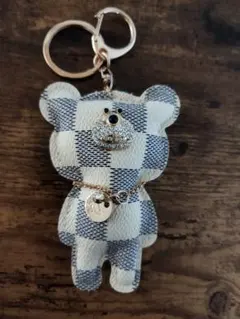 新品　くまさんチャーム