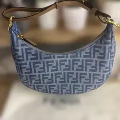 FENDI デニム　ズッカ柄 バッグ　ストラップ付き