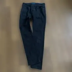 ユニクロ　ストレートジーンズ　ウエスト63.5センチ
