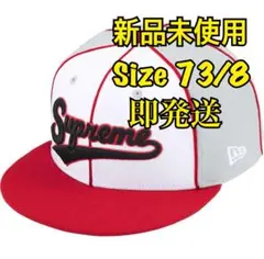Supreme Piping Script Logo New Era Grey。