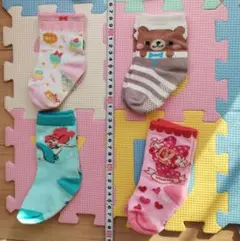 ベビー靴下 4足セット カラフル