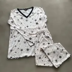 未使用＊AMOS STYLE＊長袖パジャマ＊Ｍ