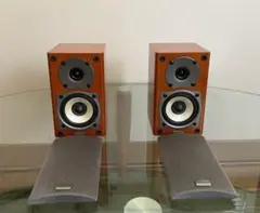 ONKYO スピーカー・D-055M 小型リアルウッド・ ペアー