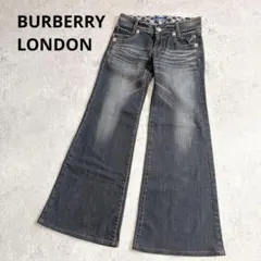 バーバリーBURBERRY Y2K フレア ノバチェックブーツカットデニムパンツのサムネイル