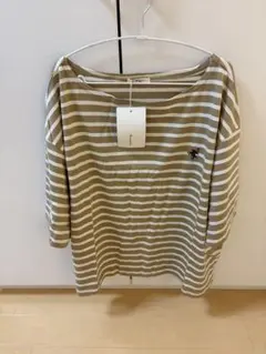 ストライプ柄トップス
