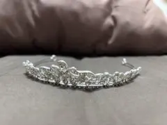 シルバー　クリスタル　ティアラ　結婚式　ブライダル