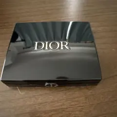 Dior ディオールショウサンククルール743 ROSE TULLE