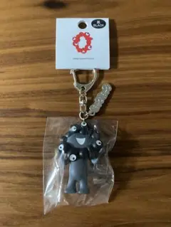 黒ミャクミャク　立体PVCキーホルダー　プレート付き　大阪万博