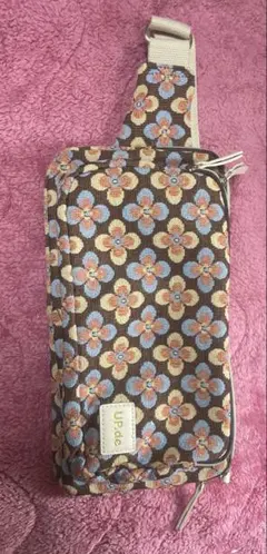 Item thumbnail for item 5252f970-37c8-4f2c-8b2e-1eac66dc8572