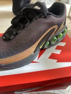 新品未使用　ナイキエア マックスDn 28cm