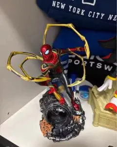 アイアン・スパイダーマン フィギュア