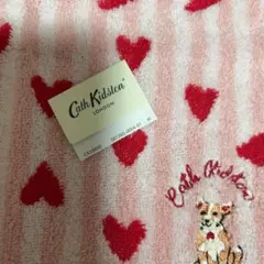 【新品・タグ付き】Cath kidston タオルハンカチ クィーニー刺繍のサムネイル