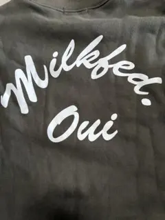 MILKFED. ロゴプリント スウェット カーキ
