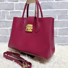 Item thumbnail for item 45533340-8805-45ae-8611-b10c4346d40a