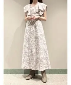 【いいね不要】ラッフルカラーパイピングワンピース