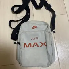Nike Air Max サコッシュ ショルダーバッグ