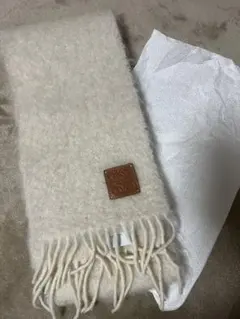 LOEWE クリーム色 マフラー ウール混 フリンジ付き