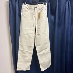 Crisp クリーム色 ストレートパンツ タグ付き未使用