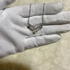 V字型パールストーンネックレス　シルバーチェーンノーブランド