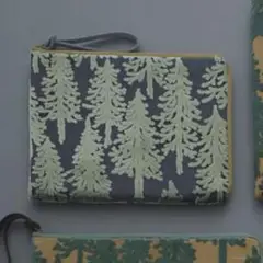 ミナペルホネン　タブレットケース