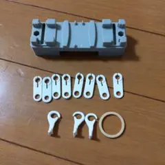 プラレール部品セット(ミニ橋脚、接続部品)
