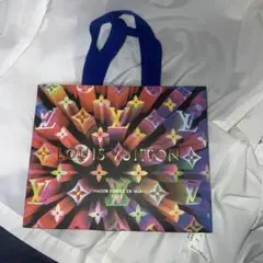 Item thumbnail for item b06e8b6d-d17e-4cd2-a6c2-e40b9bdddcfd