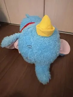 ディズニー　ダンボ　寝そべりぬいぐるみ
