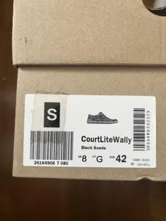 Clarks CourtLiteWally ブラックスエード UK8のサムネイル