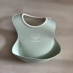 BabyBjörn お食事エプロン パウダーグリーン