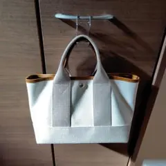 Item thumbnail for item 8feacbfe-c269-419f-aea3-5ef22a810c6f