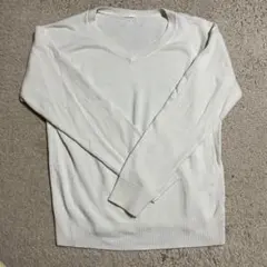 GU ホワイト Vネック ニットセーター 長袖
