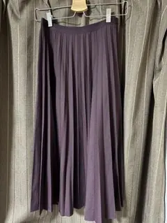 ダークパープル プリーツスカート ひざ丈
