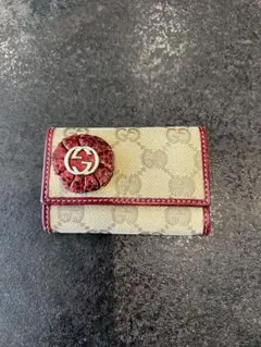GUCCI グッチ GGキャンバス キーケース ハート金具 - メルカリ