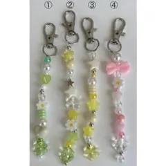 ハンドメイド ビーズチャーム