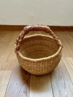 ブルキナファソ製バスケット　小型サイズ